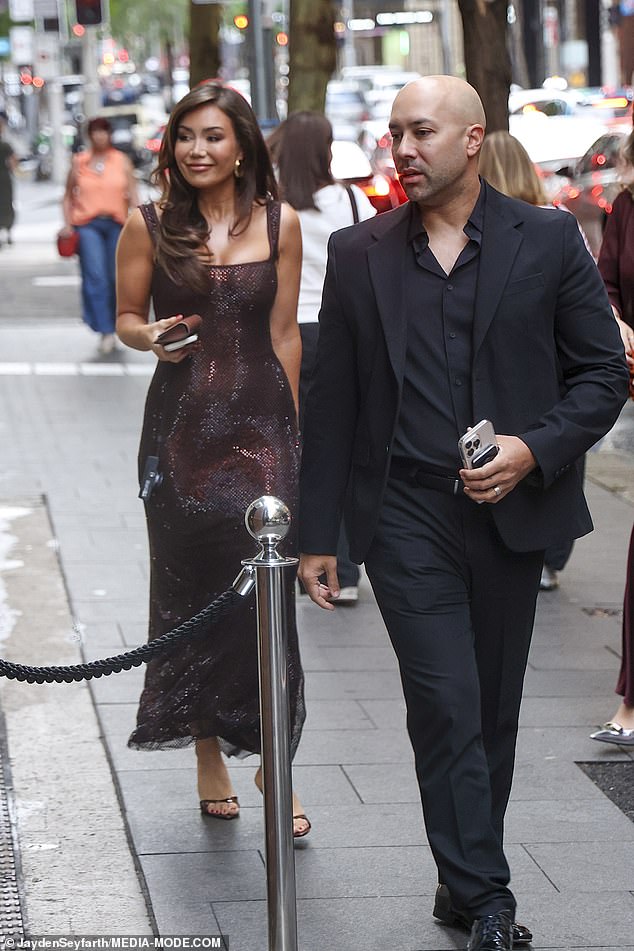 كما ارتدت المؤثرة Pie Muehlenbeck وشريكها Kane Vato ملابس مثيرة للإعجاب