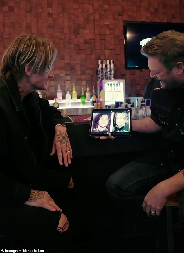 شارك نجم البلاد منشورًا خلال عطلة نهاية الأسبوع أعطى المعجبين لمحة عن مسابقته التلفزيونية الواقعية الأمريكية الجديدة والتي تسمى The Road، والتي استضافها بليك شيلتون.