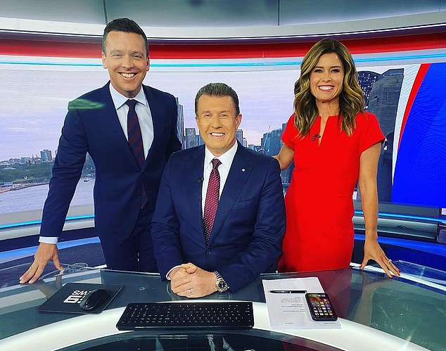 يبدو أن آمبر قامت بالبحث في القناة التاسعة يوم الجمعة بعد أن تحدثت علنًا للمرة الأولى منذ خروجها المفاجئ من الشبكة، والذي تم تأكيده ليلة الأربعاء. في الصورة مع جيمس براسي وبيتر أوفرتون