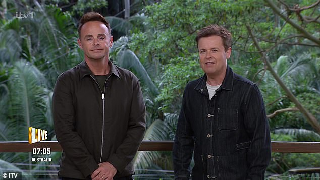 أصرت الممثلة إيميرديل على أنه بينما كان مقدم البرنامج المشارك ديكلان دونيلي 