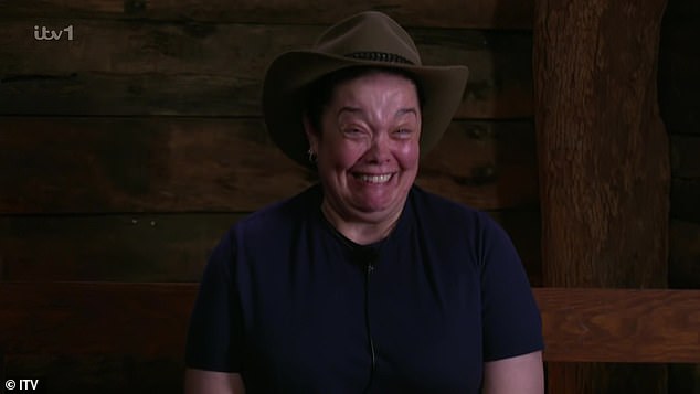 هذا الأسبوع، قدمت اعترافًا مصنفًا على أنه X بعد أن كشفت عن إعجابها السري بمضيف برنامج 