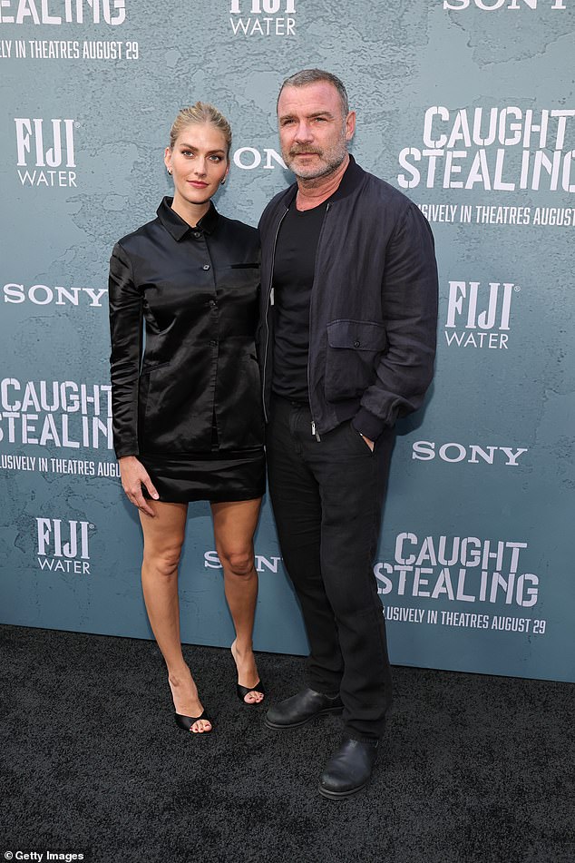 مواطن سان فرانسيسكو متزوج من تايلور نيسن. التقيا عام 2017، وتزوجا في يوليو 2023، وأنجبا طفلتهما الأولى، ابنة اسمها هازل بي، في أغسطس 2023؛ شوهد الزوج في أغسطس