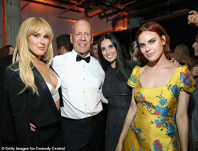 تزوج بروس وديمي من عام 1987 حتى عام 2000؛ في الصورة مع رومر وتالولا في عام 2018 في لوس أنجلوس