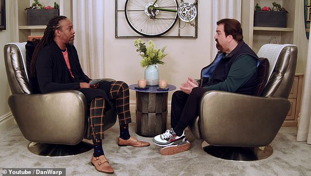 اعترف شنايدر سابقًا في مقابلة على موقع يوتيوب صدرت في مارس 2024 بأنه تجاوز الحدود المهنية وأقر بأنه مدين 