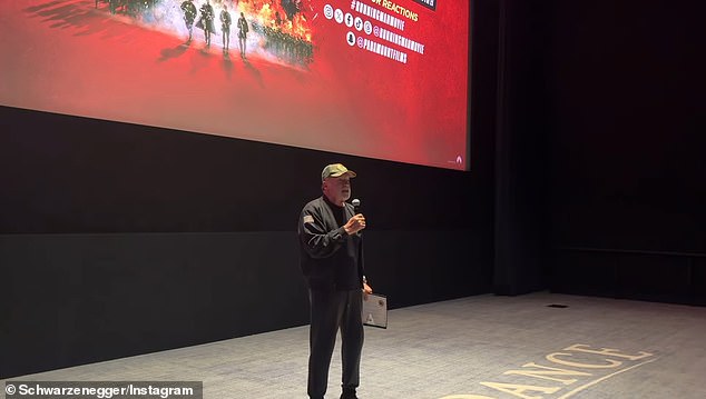 ونصح شوارزنيجر متابعيه البالغ عددهم 26.4 مليونًا بـ 