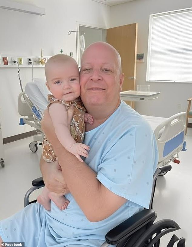 كشف بوتاست عن معركته مع السرطان في 90 Day Diaries في عام 2022