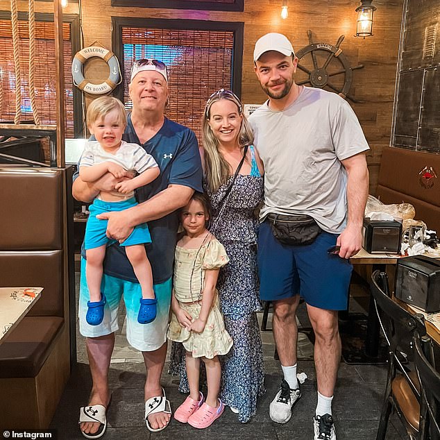 نشرت كاسترافيت خبر خسارتها المأساوية في منشور تمت مشاركته على Instagram في 23 نوفمبر