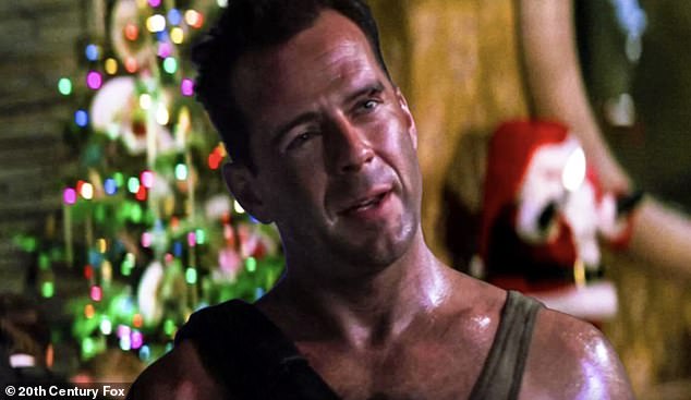 ولكن وفقًا لاستطلاع جديد، تم تصنيف فيلم الحركة والتشويق Die Hard لعام 1988، والذي تدور أحداثه عشية عيد الميلاد، رسميًا على أنه فيلم احتفالي - بعد عقود من الخطاب (في الصورة بروس ويليس)