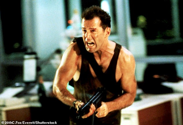 وقد علق ويليس، الذي تقاعد من التمثيل عام 2022 وسط معركته مع مرض الخرف، على هذه القضية في عام 2018، مازحًا قائلاً: 