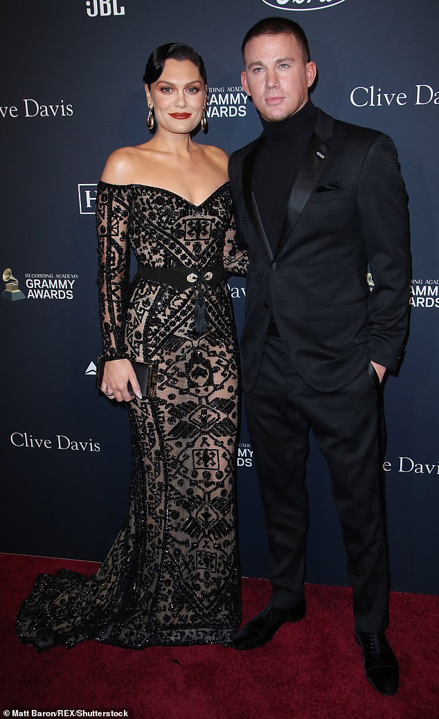 يأتي ذلك بعد أن شاركت جيسي رسالة حادة بعد أن هاجمت صديقها السابق تشانينج تاتوم في أغنية في ألبومها الجديد (شوهدنا معًا في عام 2020).