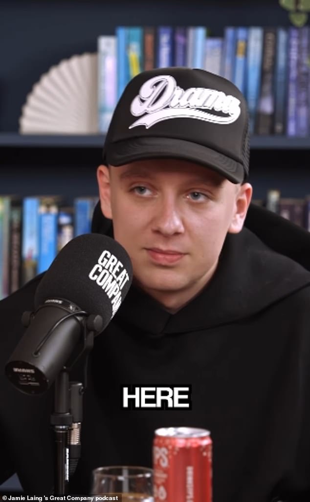 وعندما سئل عما يثيره، قال: 