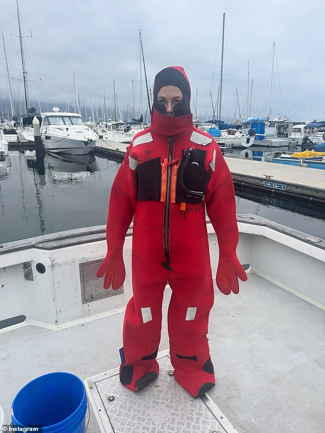 وأوضحت لـ TMZ: 