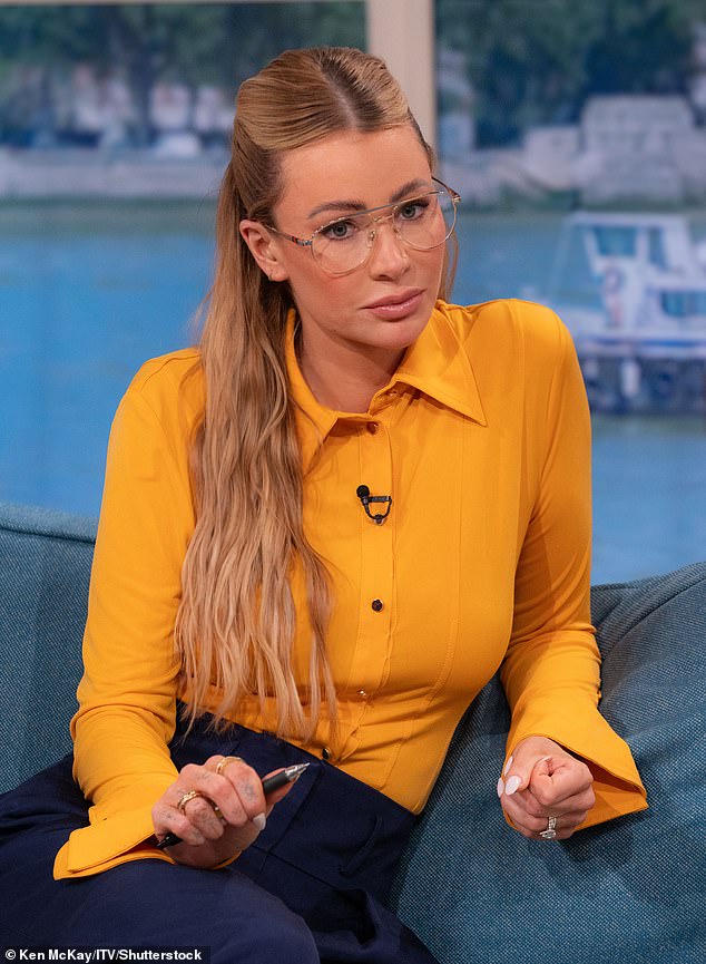 في وقت سابق من هذا العام، تم الإعلان عن أن أوليفيا ستكون أحدث وجه مشهور ينضم إلى قائمة مضيفي برنامج This Morning الطويلة.