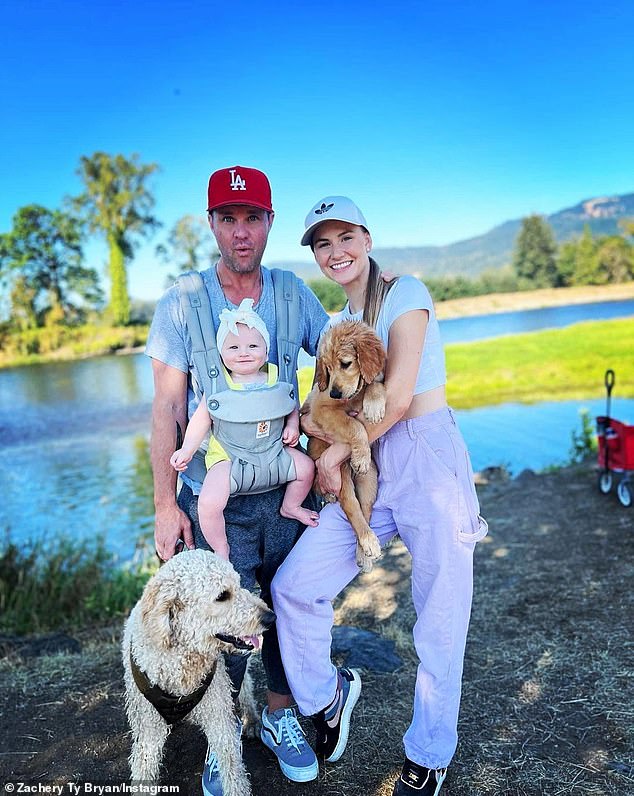 ومما يثير القلق أن برايان وكارترايت - اللذان تمت خطبتهما في عام 2022 - والدا لابنة كينيدي البالغة من العمر ثلاث سنوات بالإضافة إلى التوأم باركر وسيكويا البالغان من العمر عامين