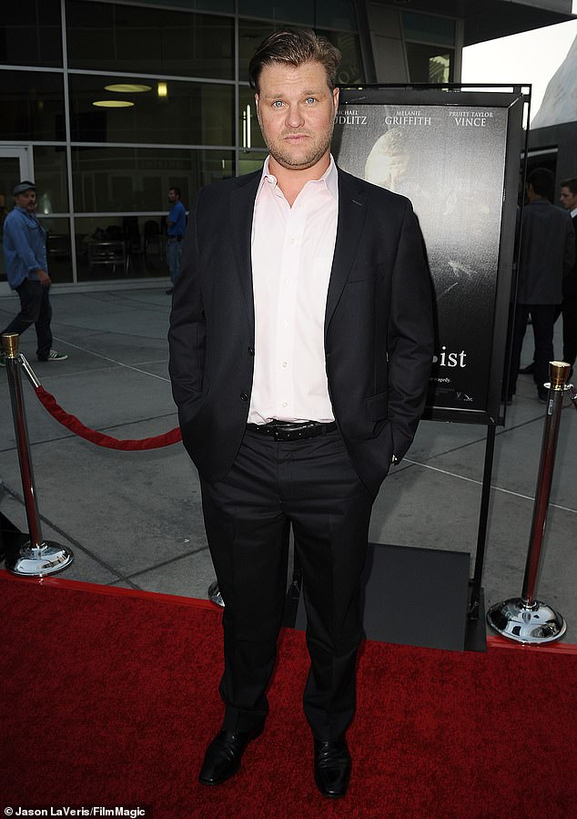 قال برايان لـ TMZ في 11 نوفمبر: 