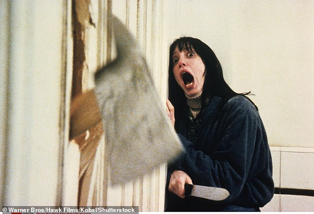 أدى بيع عقارات النجمة الساطعة شيلي دوفال إلى انقسام المعجبين الذين زعموا أن النجمة الراحلة 