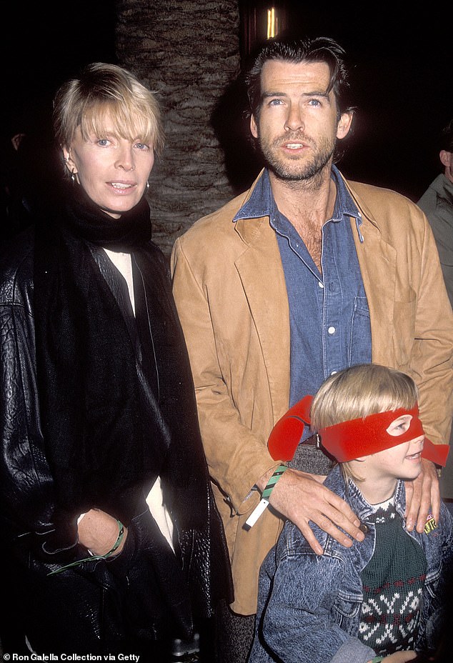 قال بيرس عن وفاتها: 