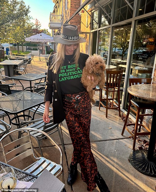 يقال إن هناك أمر تقييدي مؤقت معمول به الآن لسمسار عقارات Dielmann Sotheby's International، الذي من المقرر أن يعود إلى المحكمة لجلسة استماع في 9 ديسمبر (في الصورة 4 نوفمبر)