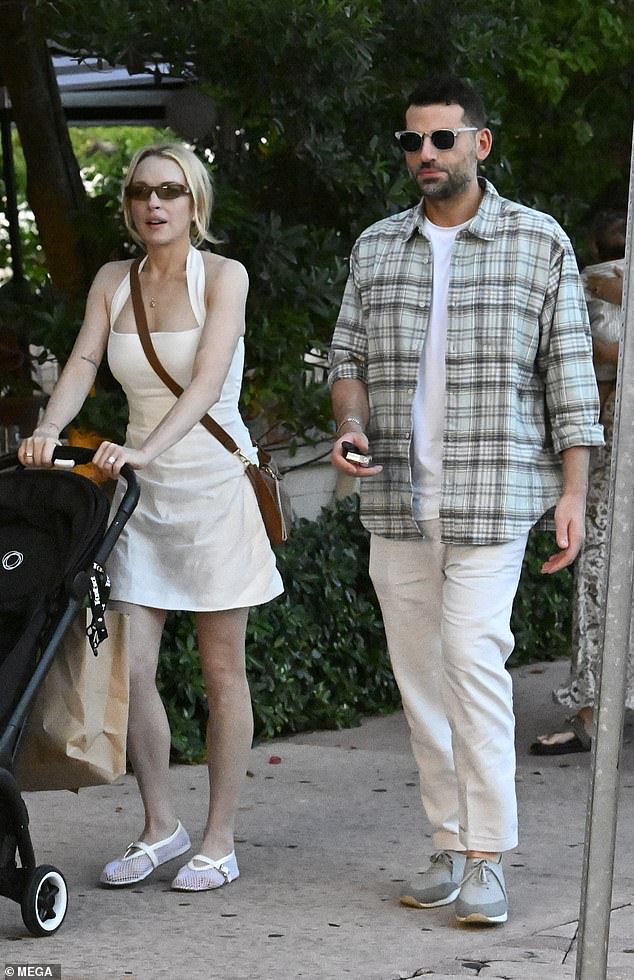 تزوج الزوجان بهدوء في عام 2022 واحتفلا بعيد ميلاد ابنهما الثاني في يوليو الماضي