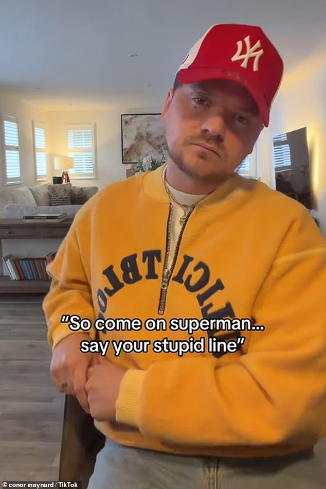 وقبل ساعات فقط من كشف شارلوت عن خضوعها لعملية جراحية في الدماغ، لجأ كونور إلى TikTok لتوجيه انتقادات لها، باستخدام اتجاه شائع يرى المستخدمين يكشفون عن عبارة يقولونها كثيرًا أثناء تشغيل أغنية Tame Impala لعام 2015 The Less I Know the Better.