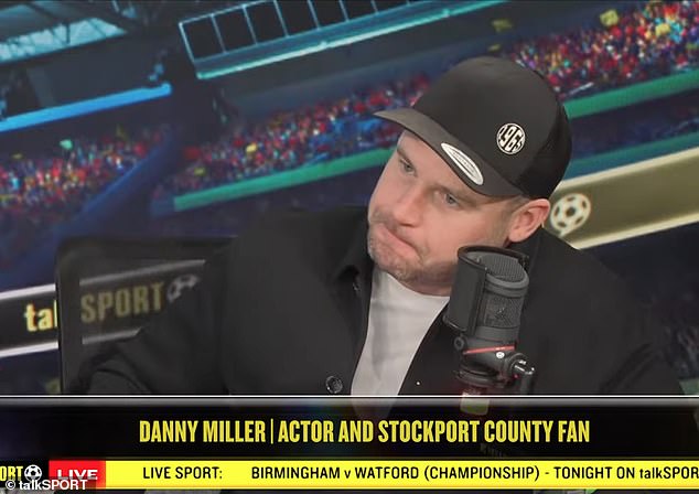 يأتي ذلك بعد أن يبدو أن النجم داني ميلر قد أسقط مفسدًا ضخمًا من نوع Corriedale خلال بث مباشر - وندم على الفور على ذلك