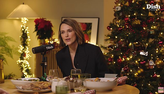 وقالت كيرا، في إشارة إلى الدفعات المختلفة من النبيذ الأحمر التي صنعوها، 