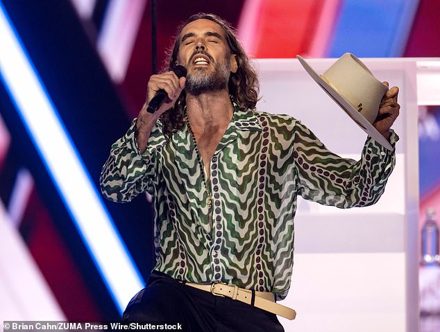 قال براند إن علاقة بيري برئيس الوزراء الكندي السابق ترودو تزعجه بطريقة خاطئة