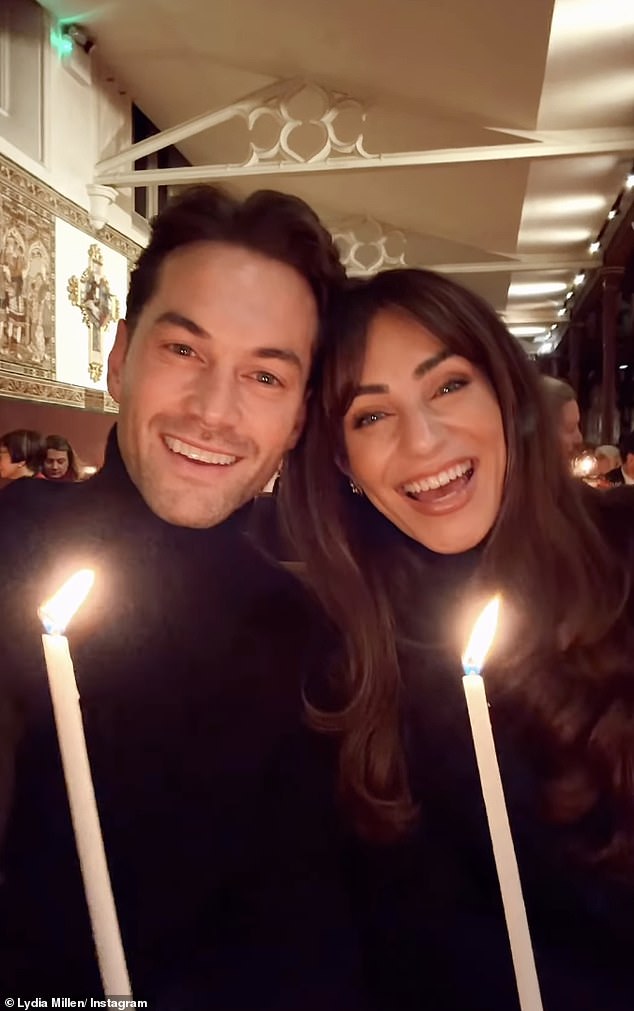 بعد أيام فقط من عيد الميلاد، توجهت الشخصية المؤثرة مؤخرًا إلى The Kings Foundation Christmas Carols