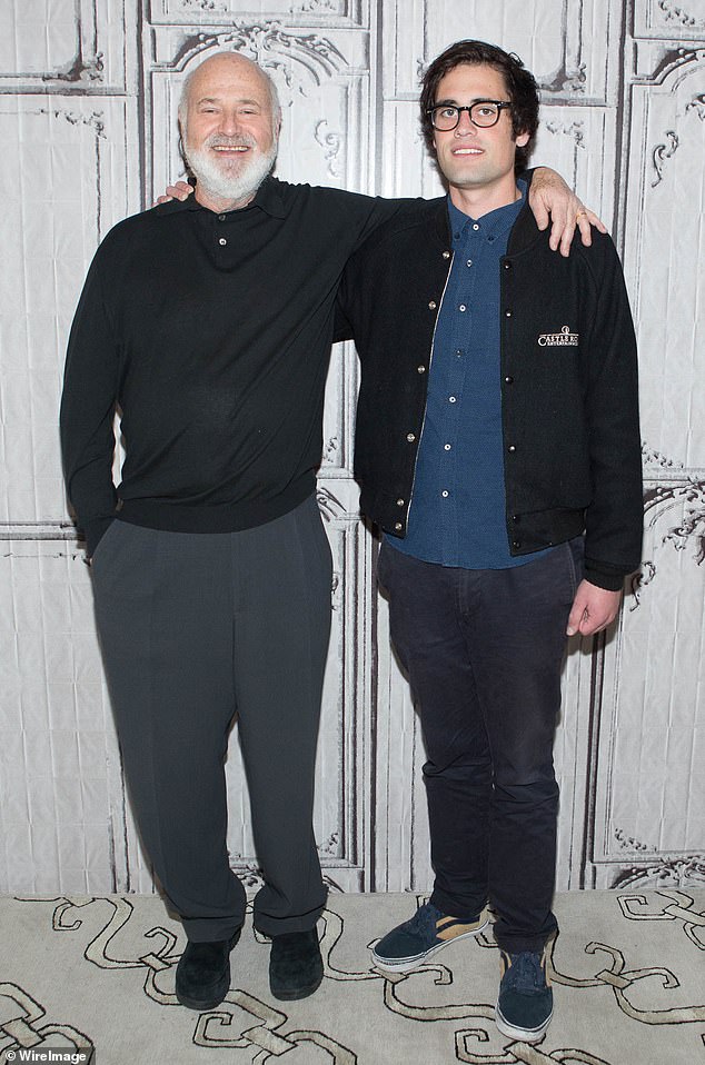 في شهر سبتمبر، أعرب روب راينر علنًا عن ثقته في تعافي نيك. (الصورة 2016)