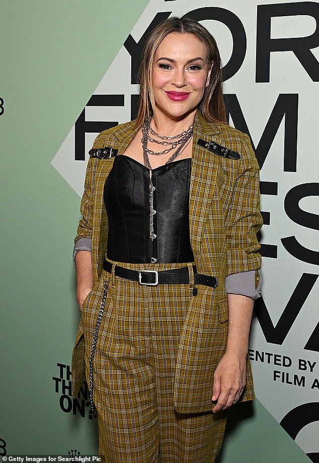 وقالت الممثلة إن أمنيتها بعيد ميلادها كانت 