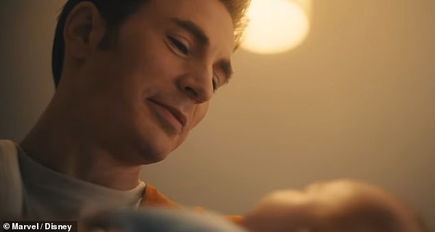 عاد كريس إيفانز رسميًا بصفته كابتن أمريكا حيث قام بعودته الصادمة في الإعلان التشويقي الجديد الذي صدر لفيلم Avengers: Doomsday الأسبوع الماضي