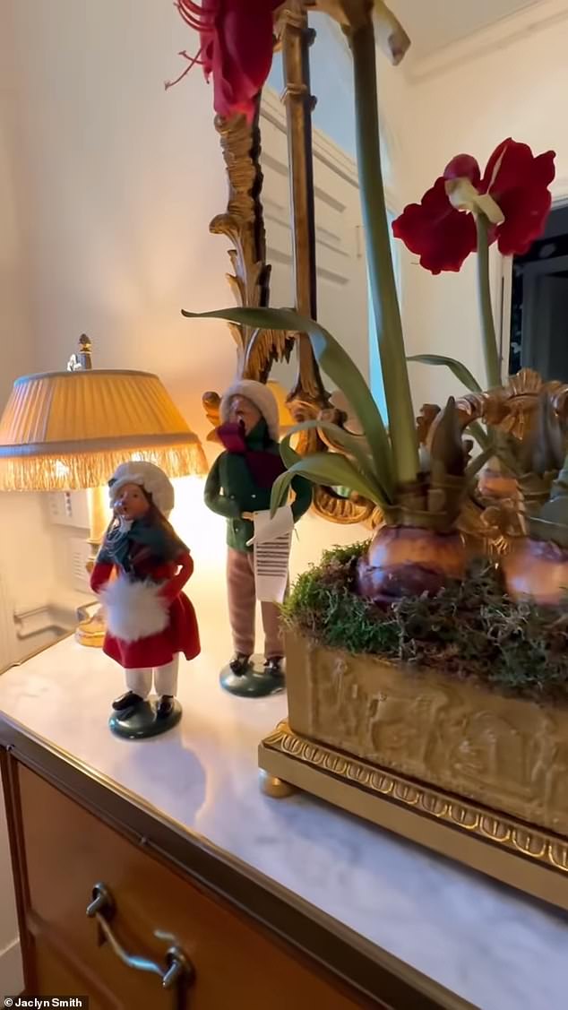 كتب النجم على وسائل التواصل الاجتماعي: 