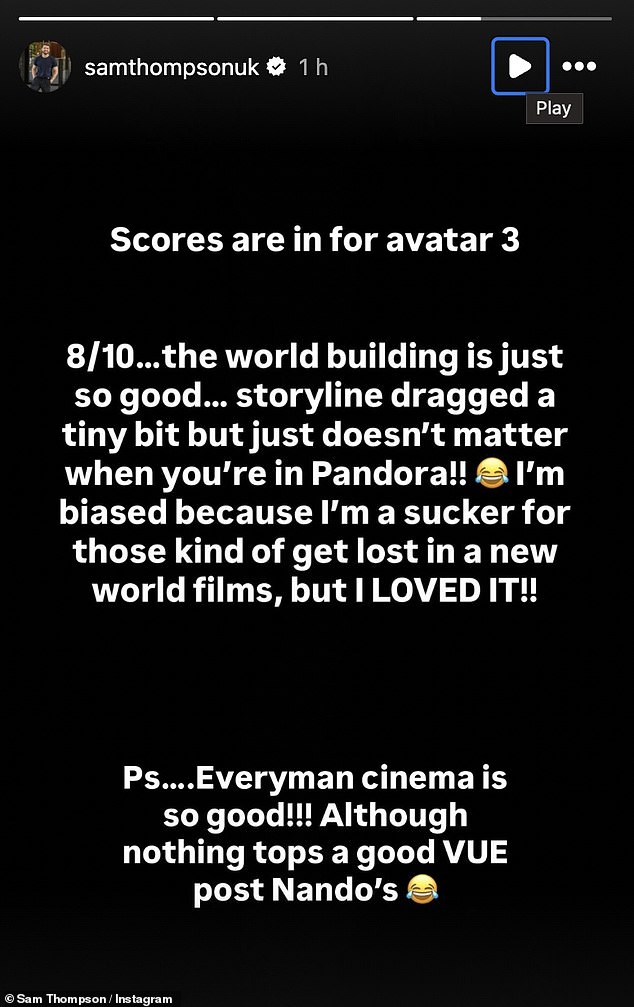 بعد ذلك، شارك سام حكمه على الفيلم