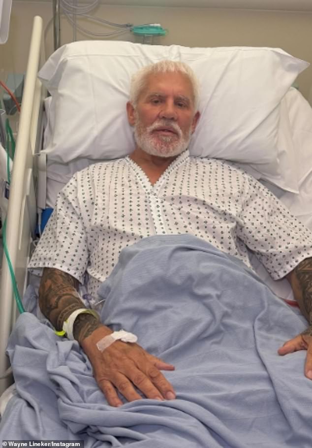 تم نقل رجل الأعمال البريطاني، 63 عامًا، إلى المستشفى في سيارة إسعاف الأسبوع الماضي بعد تعرضه لهجوم رئوي حاد ثانٍ - بعد شهر تقريبًا من مرضه لأول مرة