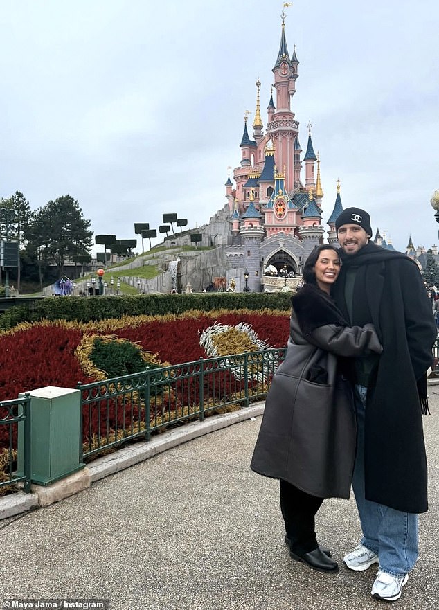 بدت مايا ولاعب مانشستر سيتي، اللذان يتواعدان منذ أكثر من عام، محبوبين تمامًا