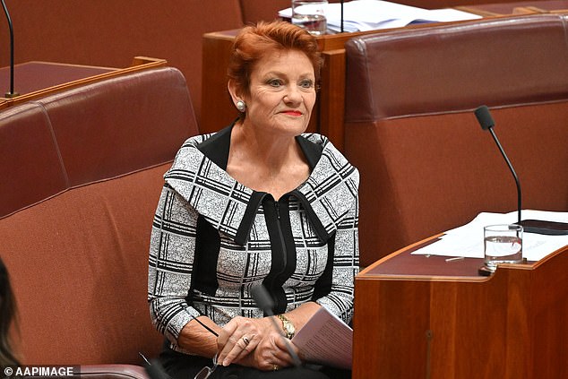 'ماهذا الهراء؟؟ هل هذا حقيقي؟؟ أحبك بولين! كتب نجم MAFS دين ويلز: 