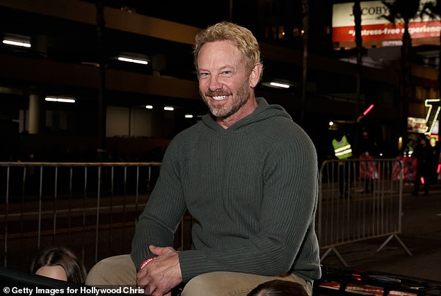 طلب المدعي محاكمة أمام هيئة محلفين بالإضافة إلى التعويضات التعويضية والأضرار العقابية في دعواه ضد زيرينج، في الصورة في 30 نوفمبر