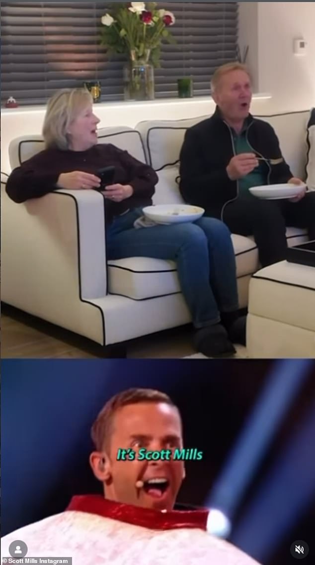 ثم خمنت القاضية مايا جاما أنه سكوت قبل أن يكشف منسق الأغاني عن نفسه ويكشف عن هويته، مما يترك بيت في حالة صدمة.