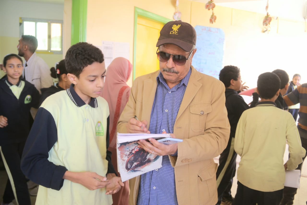 مؤسسة زاهي حواس تطلق حملة توعية شبابية بعلم الآثار بأسوان