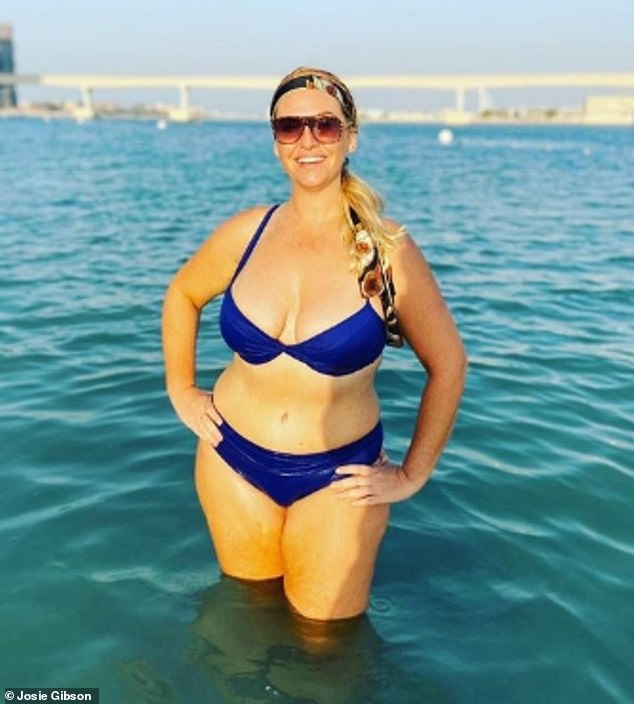 يأتي ذلك بعد أن كشفت جوزي عن سر فقدان وزنها وما تأكله للحفاظ على قوامها المذهل (الصورة عام 2019)