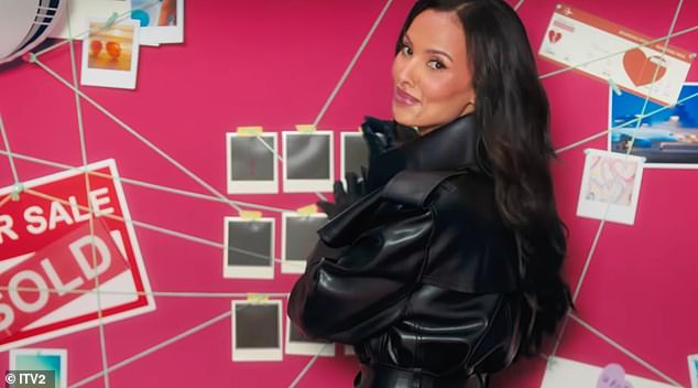 وقالت مايا مخاطبة المشاهدين: 