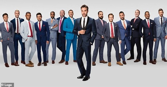 شوهد كابلان في المركز السادس من اليسار في الصورة للموسم الأول من Finding Prince Charming في عام 2016 - والذي استضافه عضو NSYNC Lance Bass