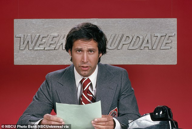 أعرب تشيس عن انزعاجه من استبعاده من العرض الخاص بالذكرى الخمسين لـ SNL العام الماضي