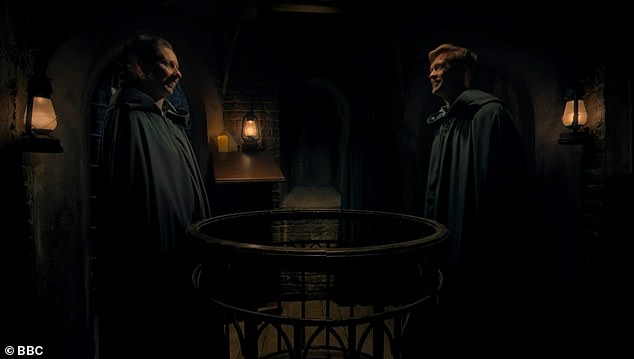 إذا نجح الأمر، فسيتم قتل واحد من هؤلاء التسعة في اليوم التالي - وسينضم إليهم الخائن السري أخيرًا، مع 