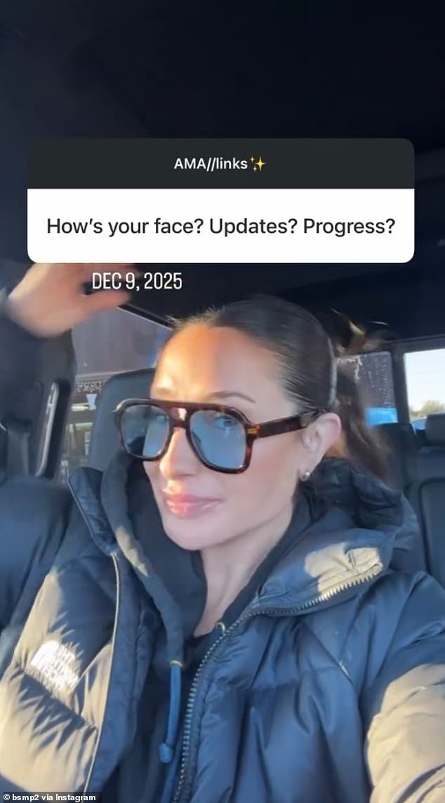 وقالت في بداية مقطع الفيديو: 