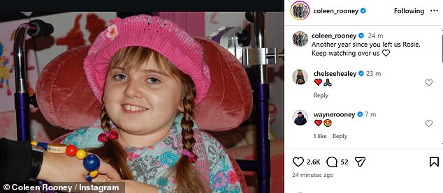 ويأتي يومها على القارب في الوقت الذي تحتفل فيه كولين بالذكرى السنوية لأختها الراحلة روزي من خلال مشاركة لقطة جميلة للمراهقة التي وافتها المنية في عام 2013. وأضافت تعليقًا يقول: 