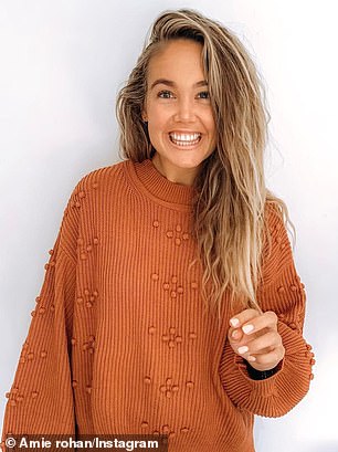 إيمي روهان - المشهورة بزواجها من لاعب جيلونج المتقاعد غاري روهان، الذي تركها من أجل العلاج الطبيعي بالنادي - أعجبها المنشور...