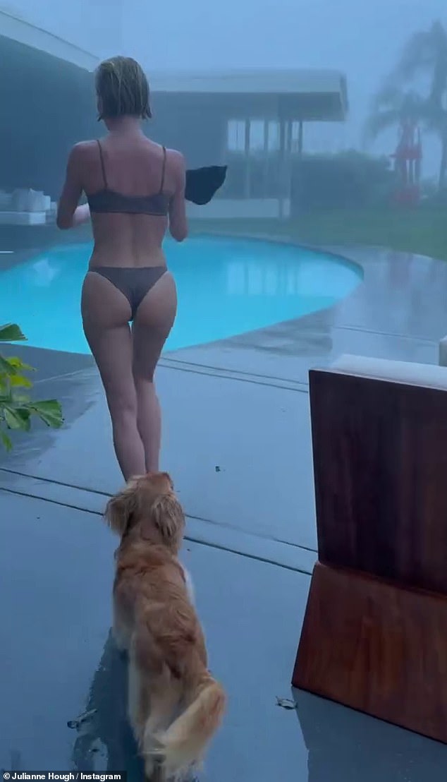 خلال يوم السبا المريح، كانت النجمة برفقة كلبها المحبوب، صني