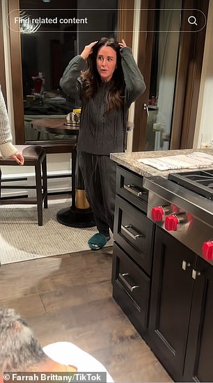 صنع النجم الطفل السابق ومؤسس الوكالة ذكريات سعيدة جديدة في منزلهم المكون من أربع غرف نوم في أسبن والذي تبلغ تكلفته 13.6 مليون دولار مع بناتهم الأربع - فرح، 37 عامًا؛ صوفيا، 25؛ أليكسيا، 29؛ وبورتيا، 17