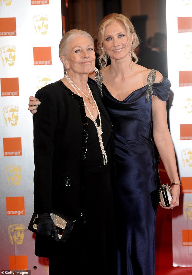 يمثل ريدجريف وريتشاردسون (في الصورة في حفل توزيع جوائز البافتا عام 2010) جيلين مما يمكن القول إنه أفضل سلالة تمثيلية في بريطانيا